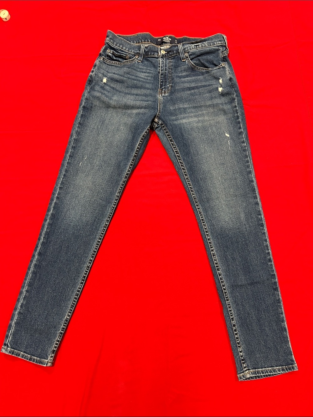 Hollister Blue Skinny Jeans with Subtle Distressing